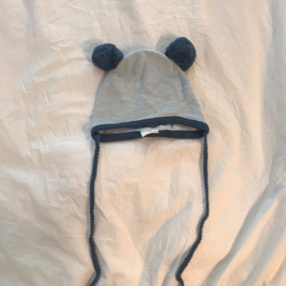 Egg by Susan lazar hat